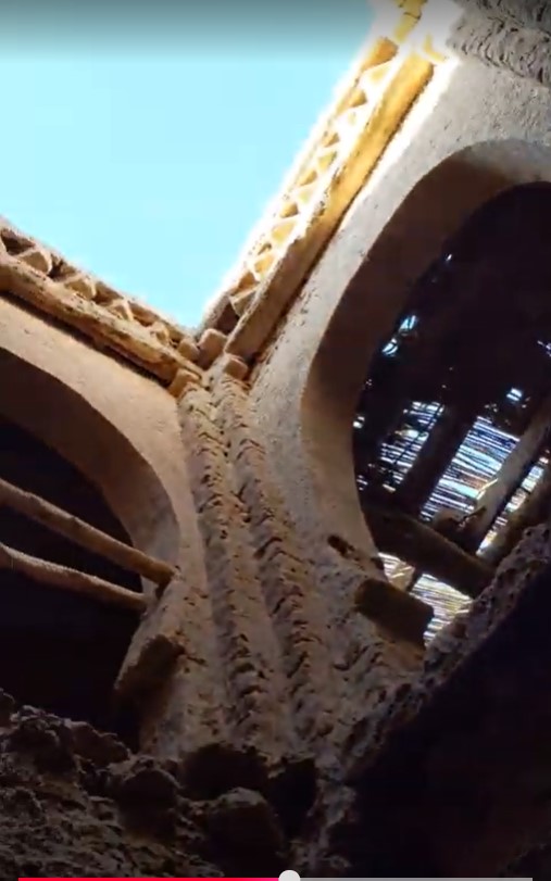 wooden beams.jpg