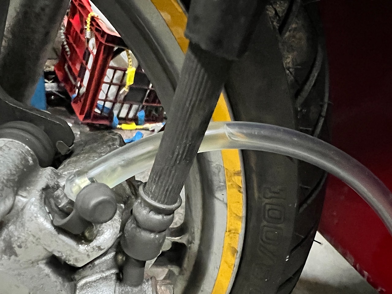 Bleeding a Kymco People S 200 front brake