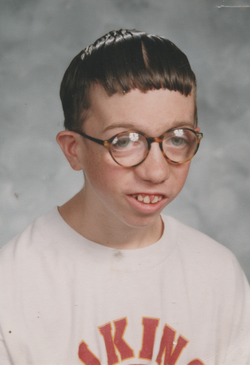 2000 - Joey Arnold - FGHS high school photo, estimated year.png