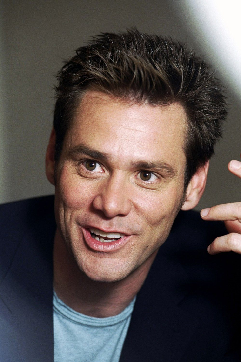 jim-carrey_020516.jpg