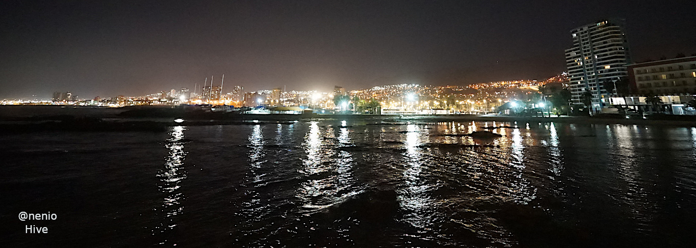 antofagasta-night-003.jpg