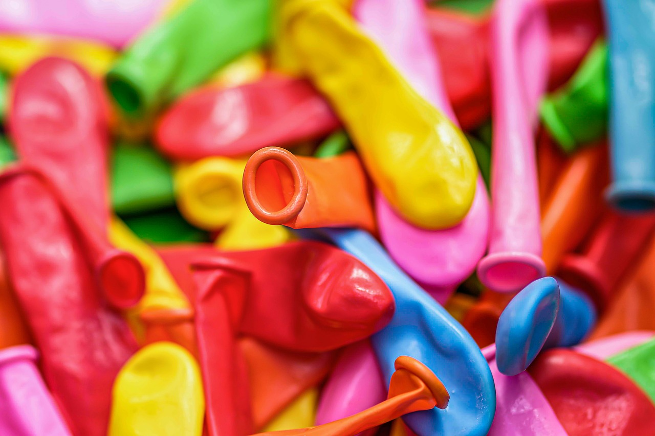 balloons-6804504_1280.jpg