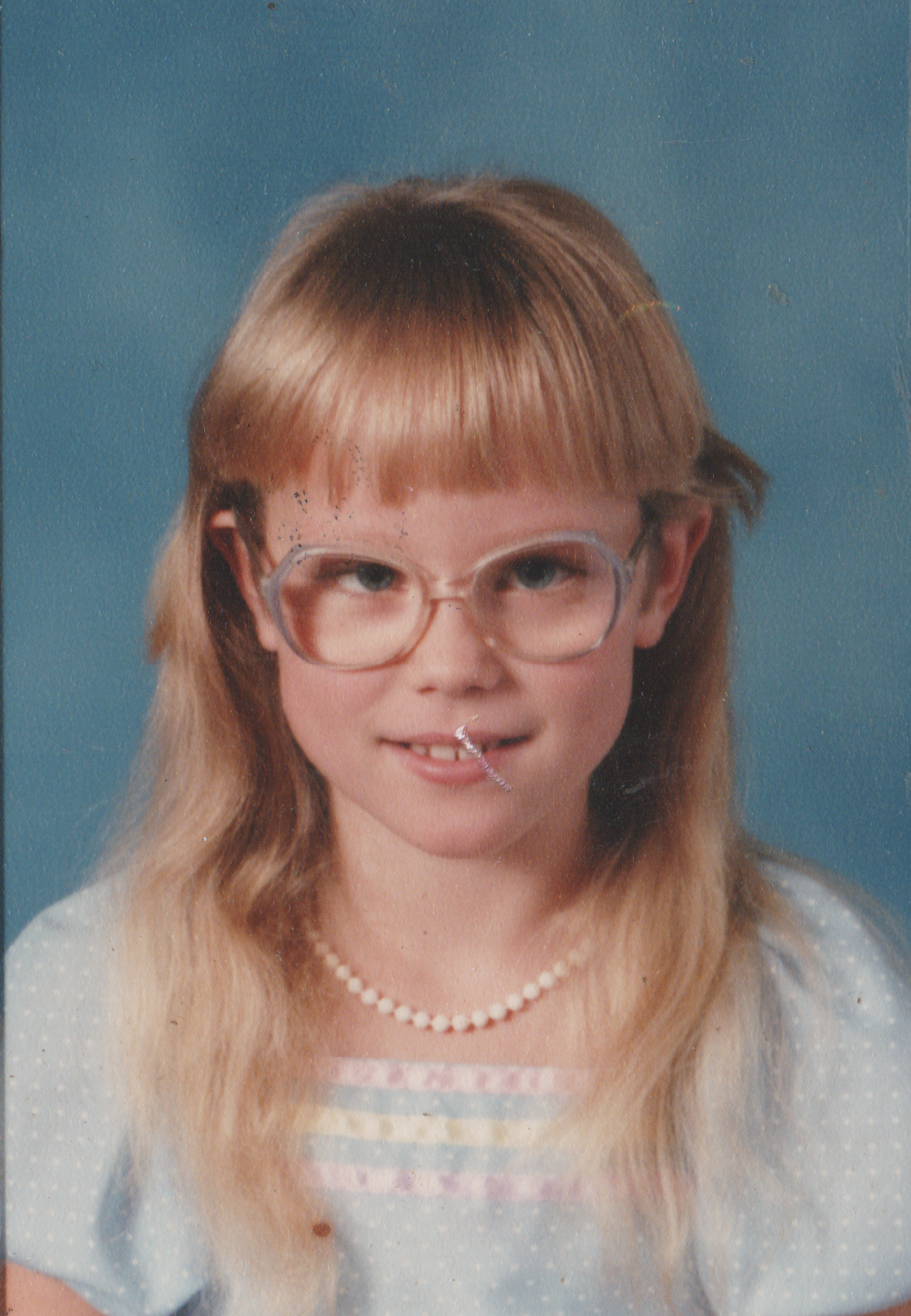 1989-10 - Katie Arnold - Age 09 - Grade 04 - Emmaus Christian School, copy pic, 1pic.png