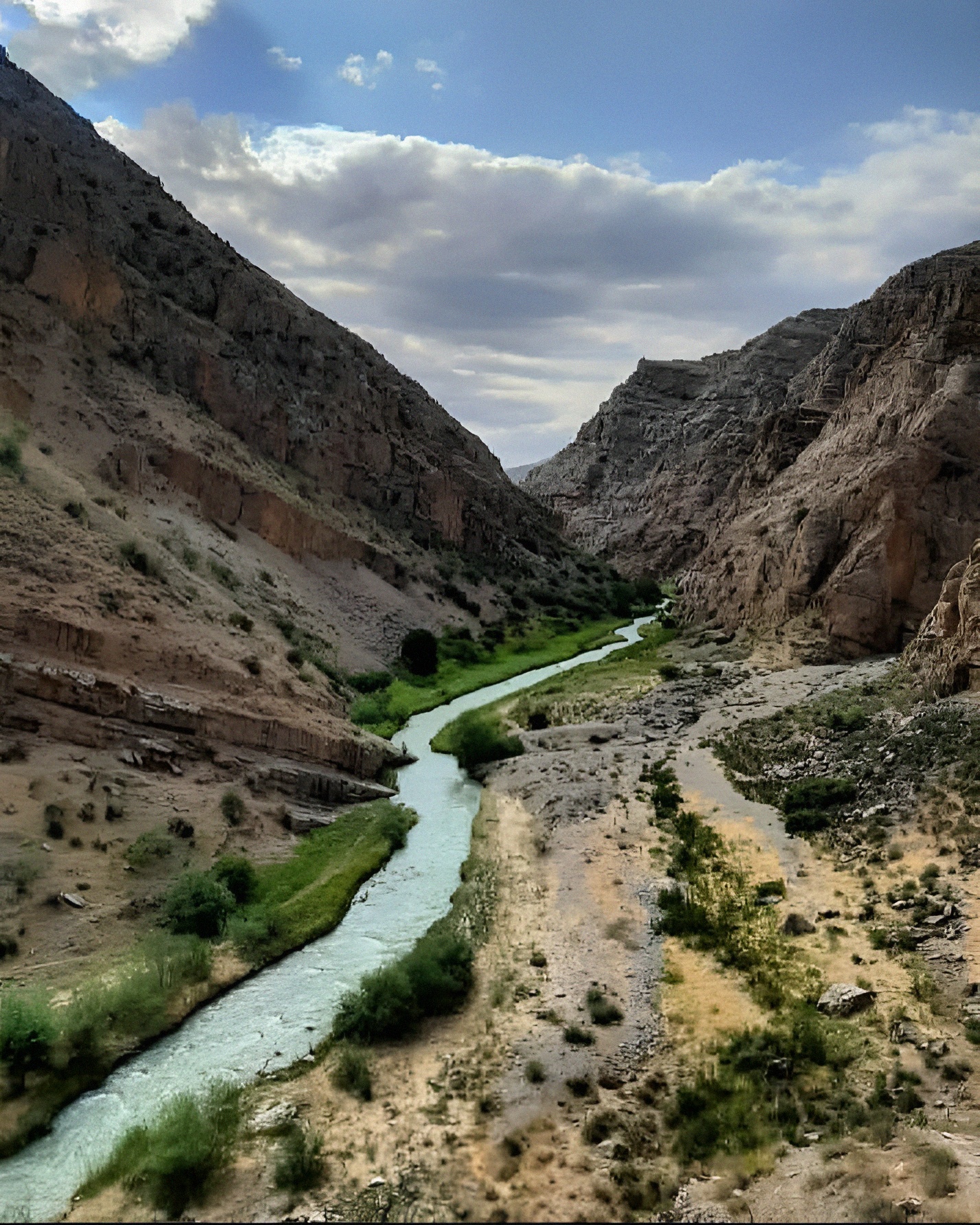 1755594712764_nrnwq4_2_0.jpg