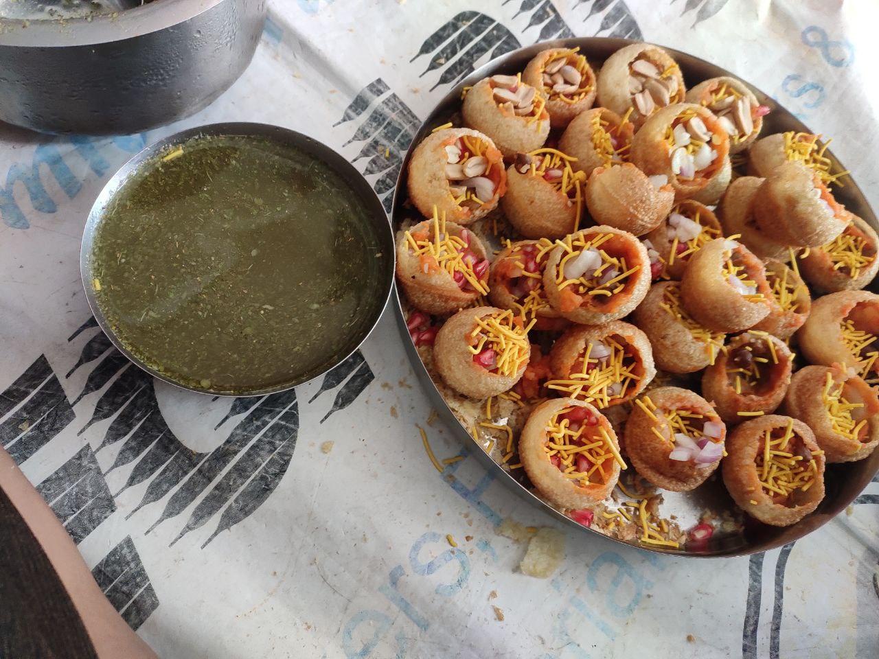 panipuri2.jpg