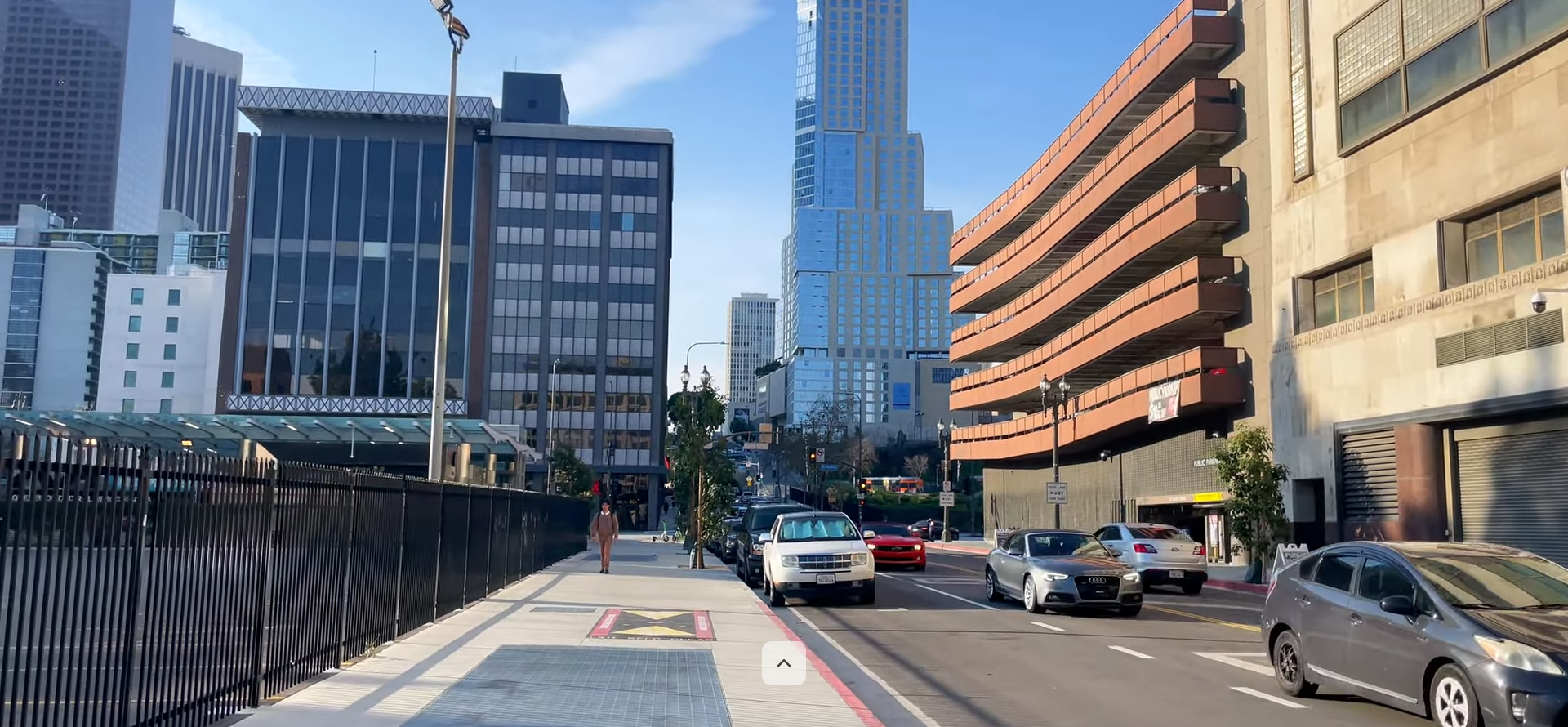 Los2_Citywalki-Virtual-walking-tour-in-cities-around-the-world-08-24-2025_09_46_AM.png