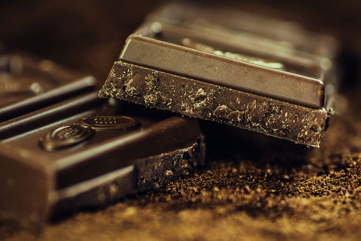 chocolate-183543__480.jpg