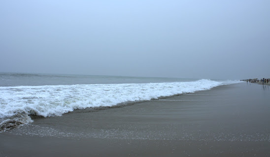 LABONI BEACH.jpg