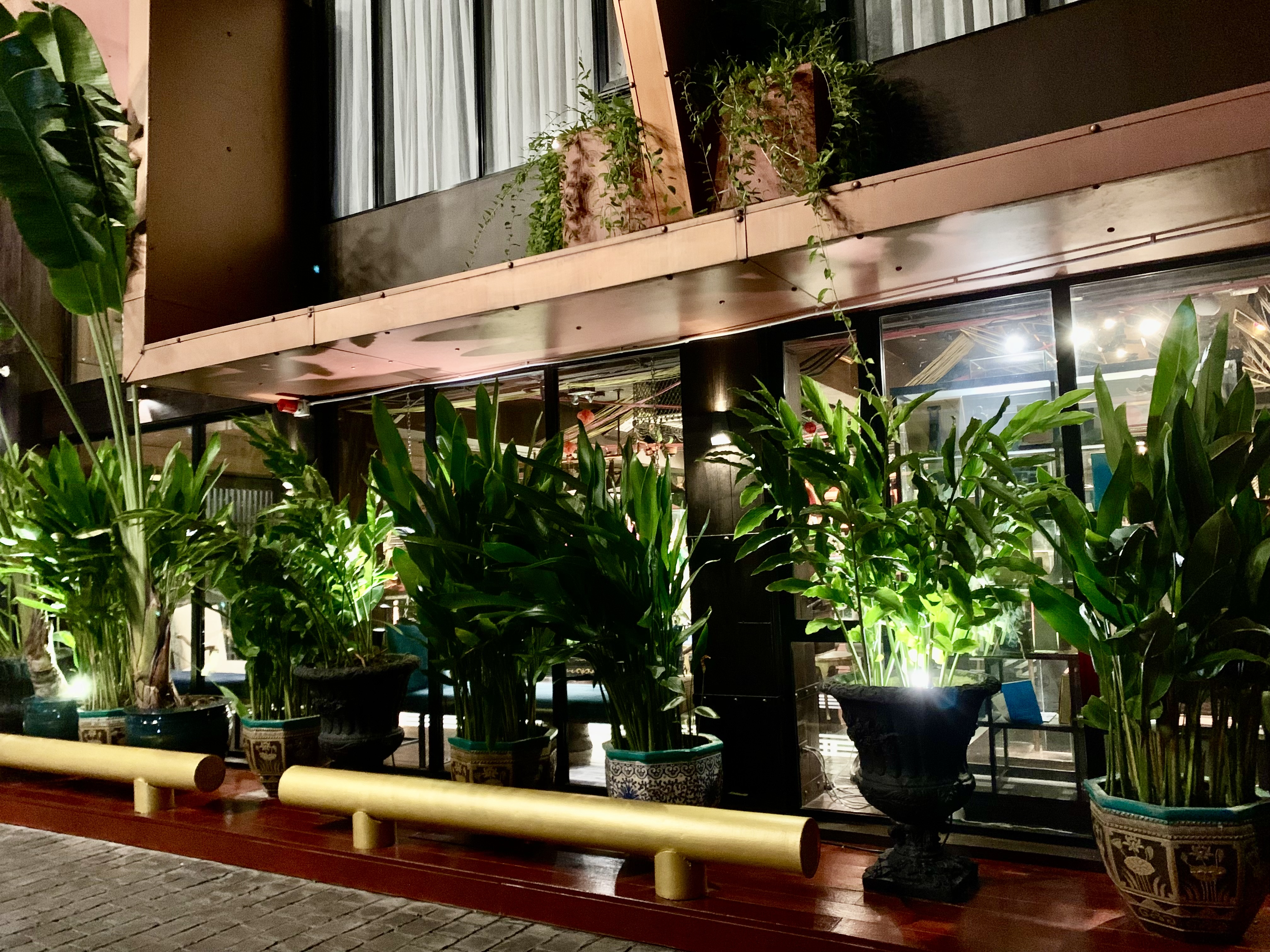 Dhevi Bangkok Hotel38.jpg