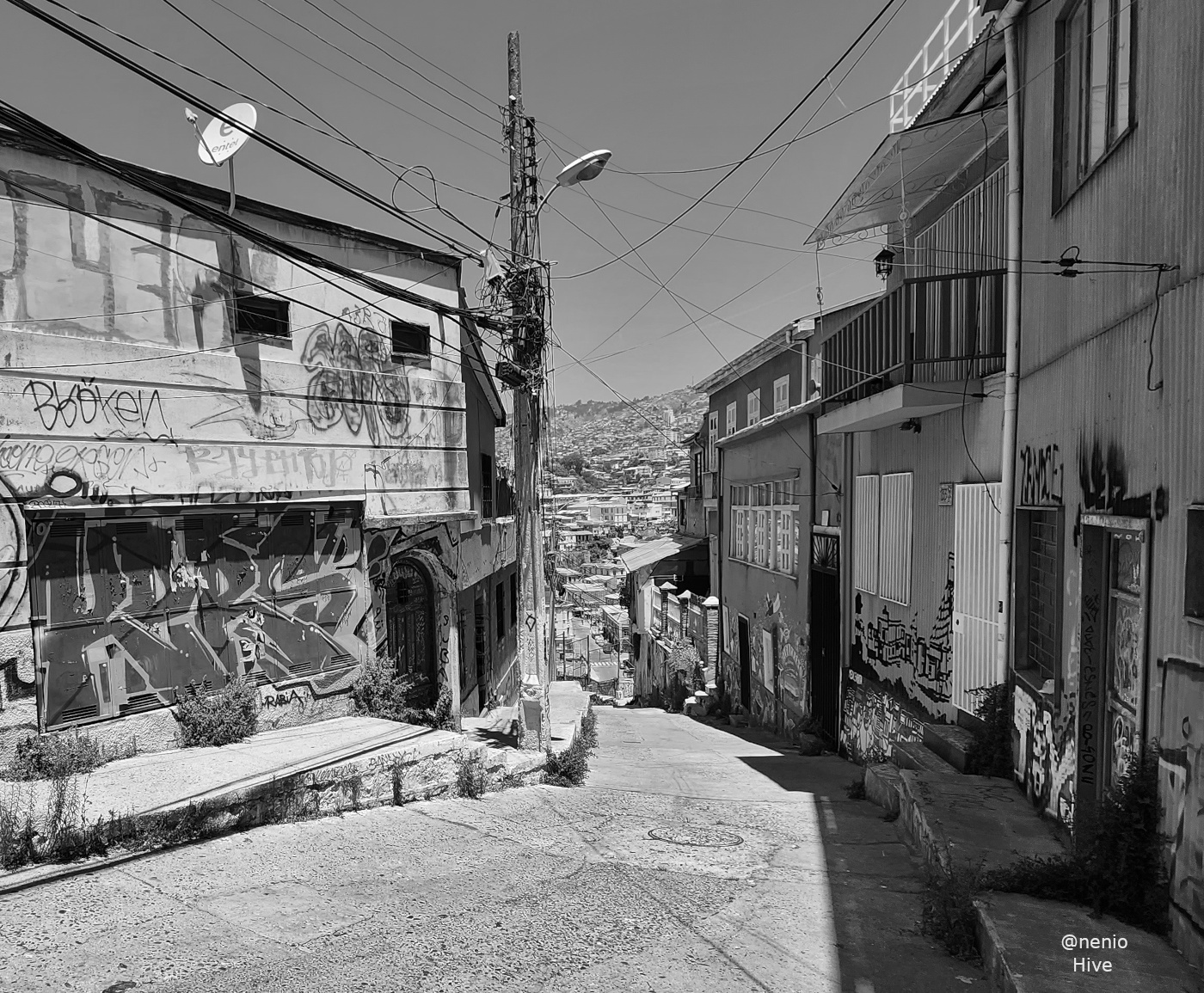 empty-street-002-bw..jpg