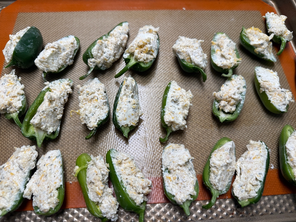 foodiesbeehive-jalapeno-poppers-3.jpg