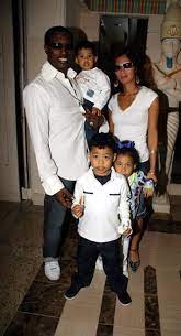 Wesley Snipes's wife and kids 2.jpg