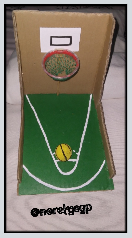 ESP - ING Cómo hacer un juego de baloncesto ? de bricolaje con cartón /  How to make a DIY basketball game ? out of cardboard — Hive