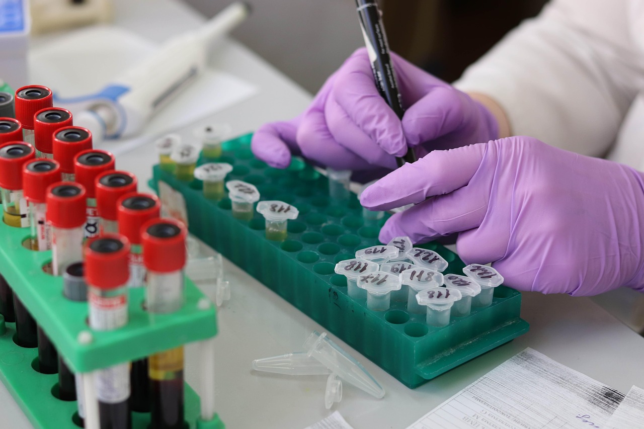 laboratory-3827740_1280.jpg