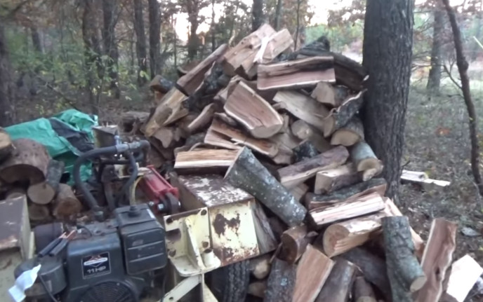 Processing-Fire-Wood.jpg