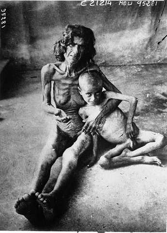 Starvation Hunger 1930 Stalin Kasachstankr.jpeg