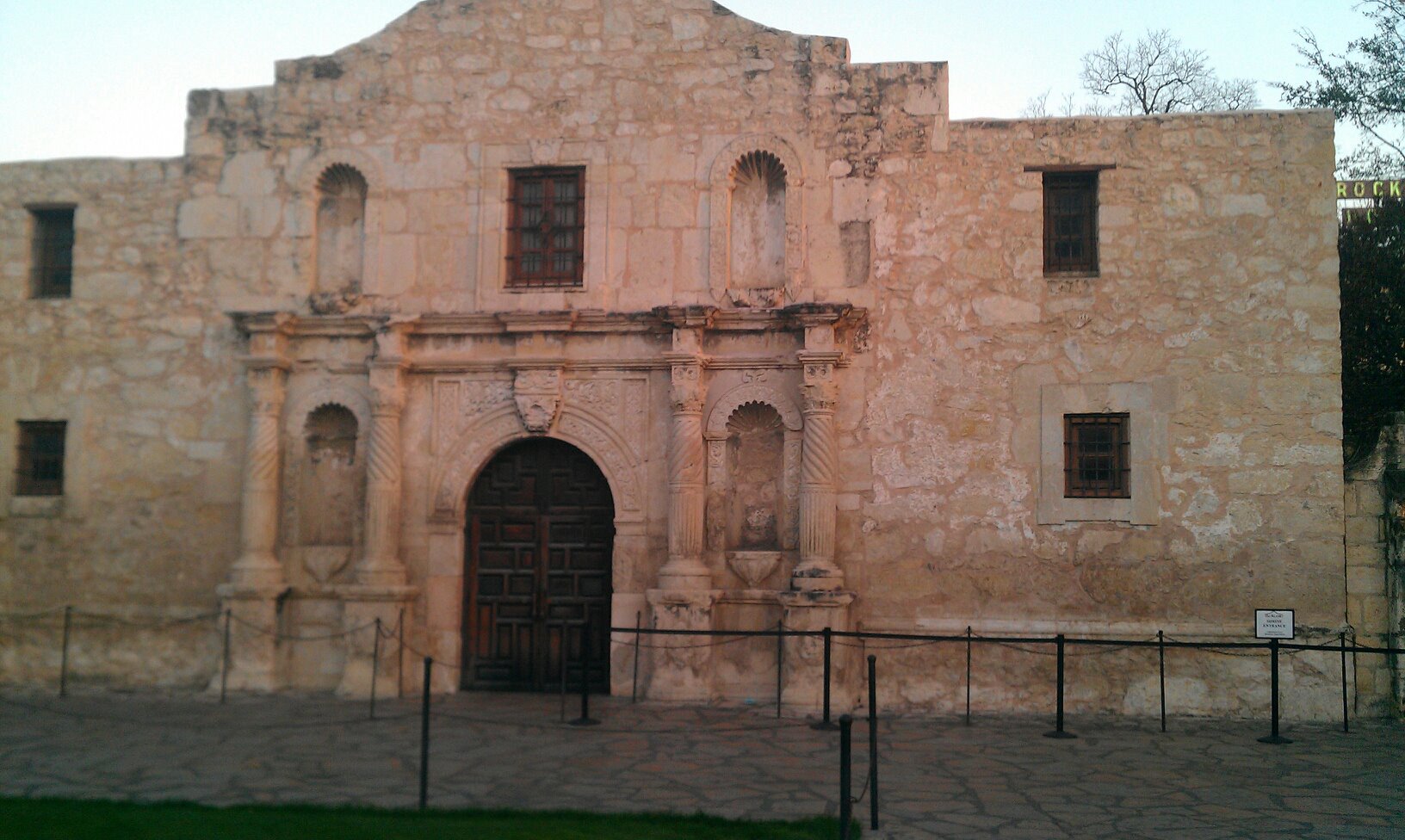 Alamo.jpg