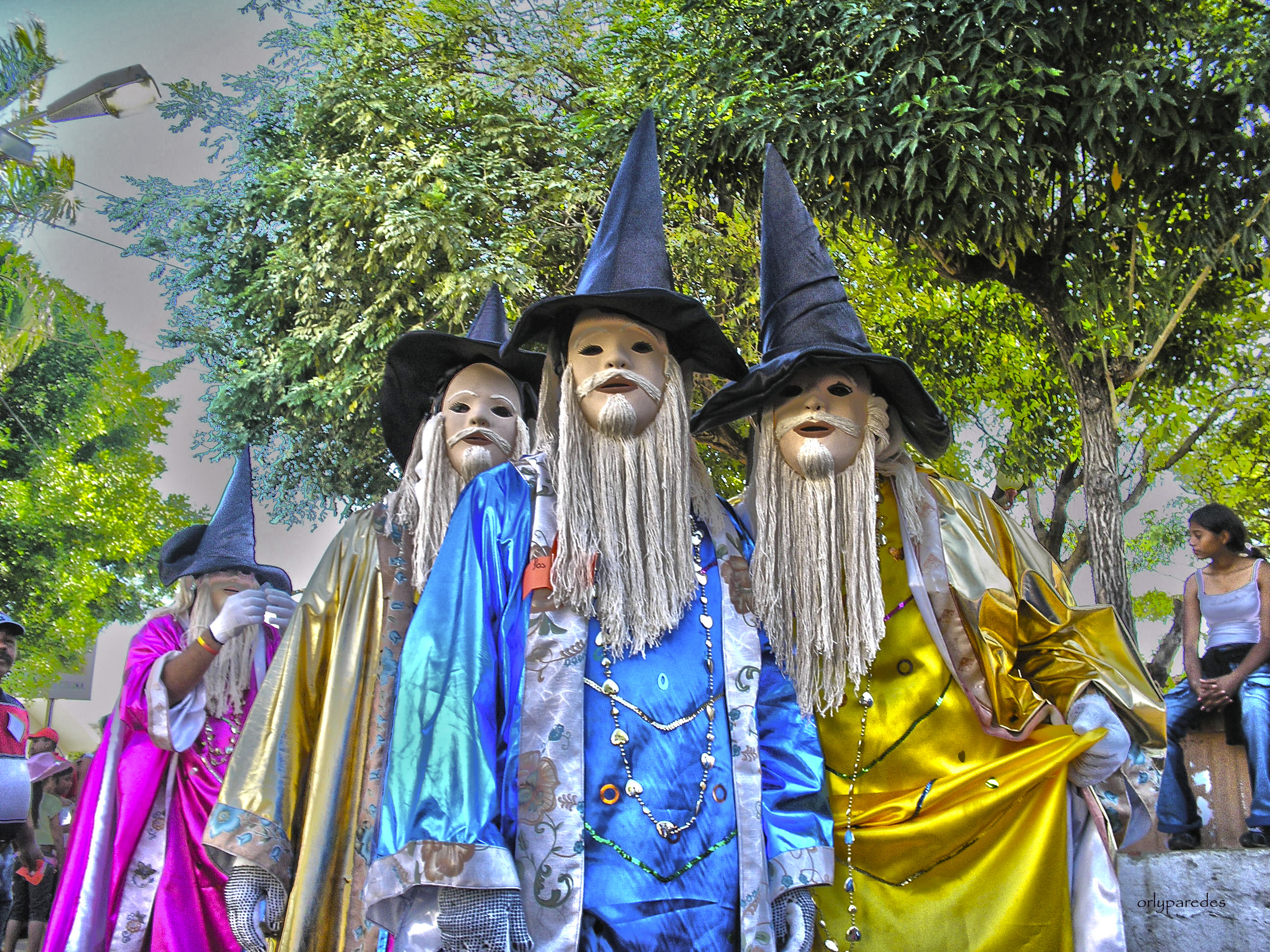 cucuruchos de la vela (1).JPG