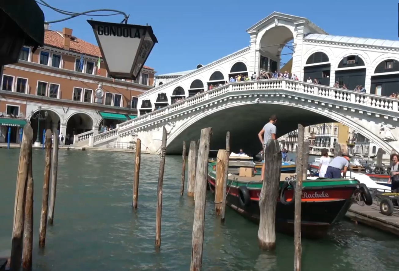 36.-Venecia-(2a parte)-Puente-Rialto.png