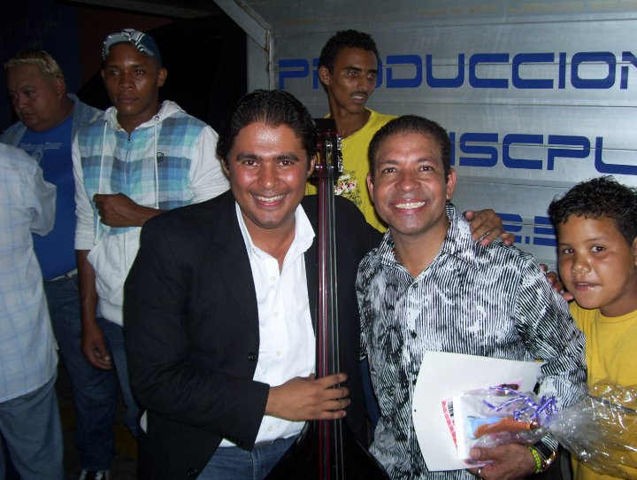 con jimmy el leon.bmp