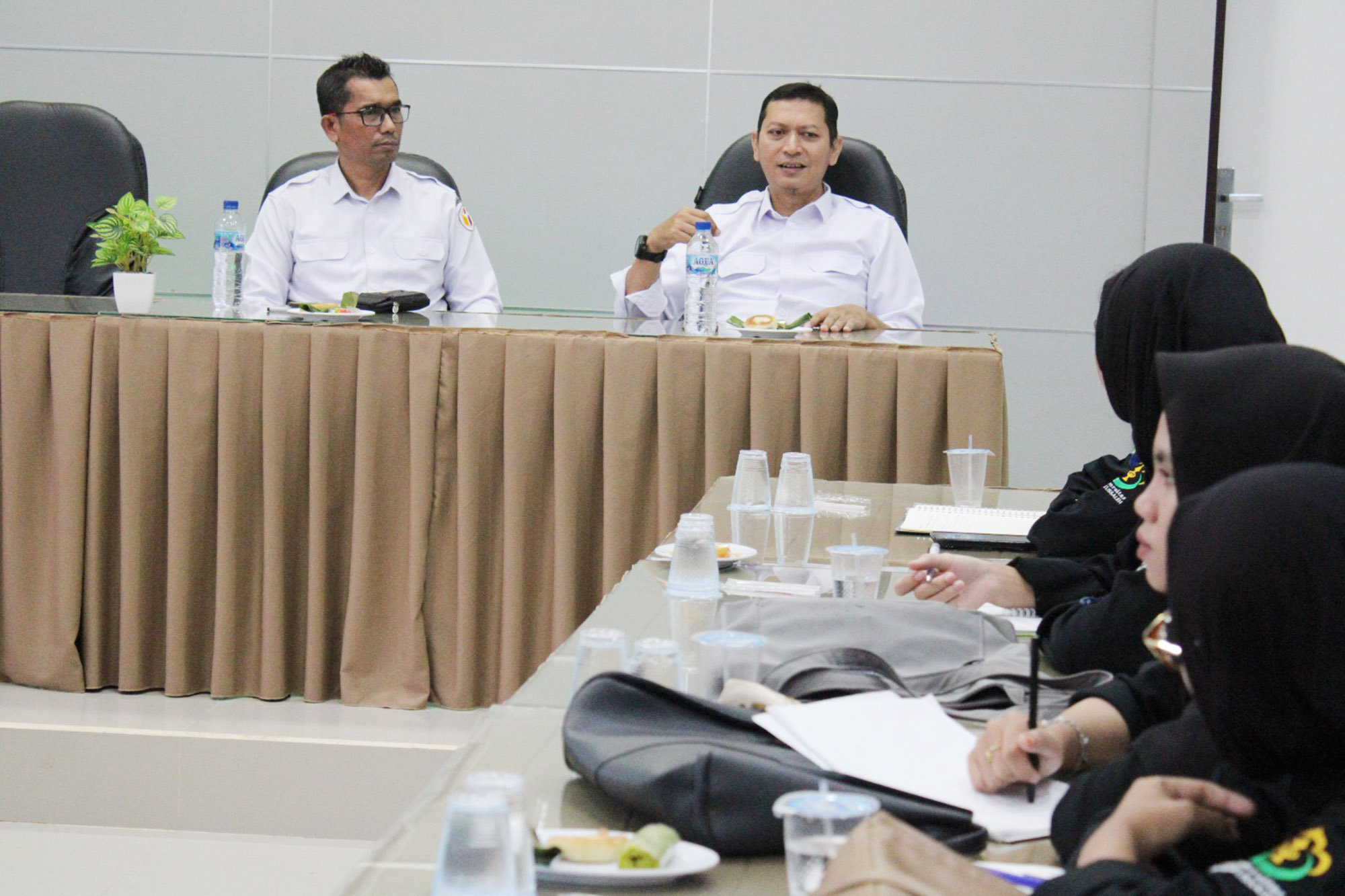 Ilmu Politik_06.jpg