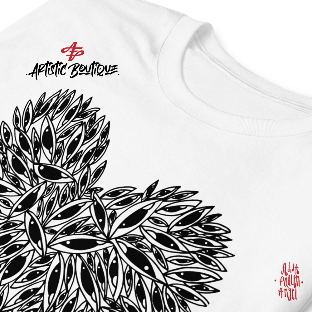 tshirt eyeheart1.jpg