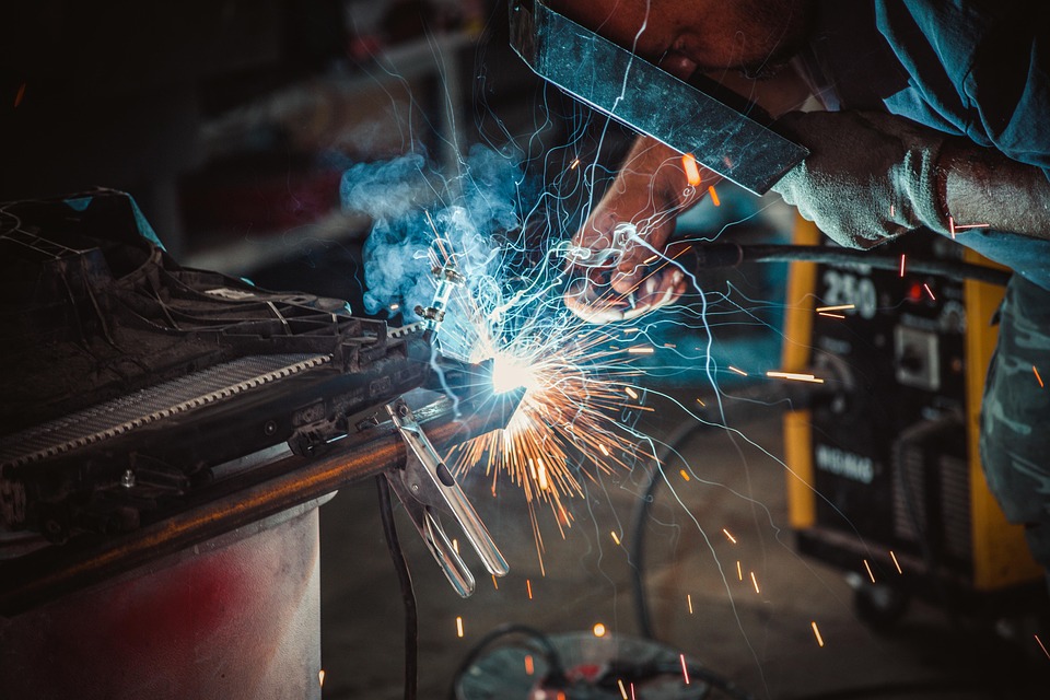 welding-7104637_960_720.jpg