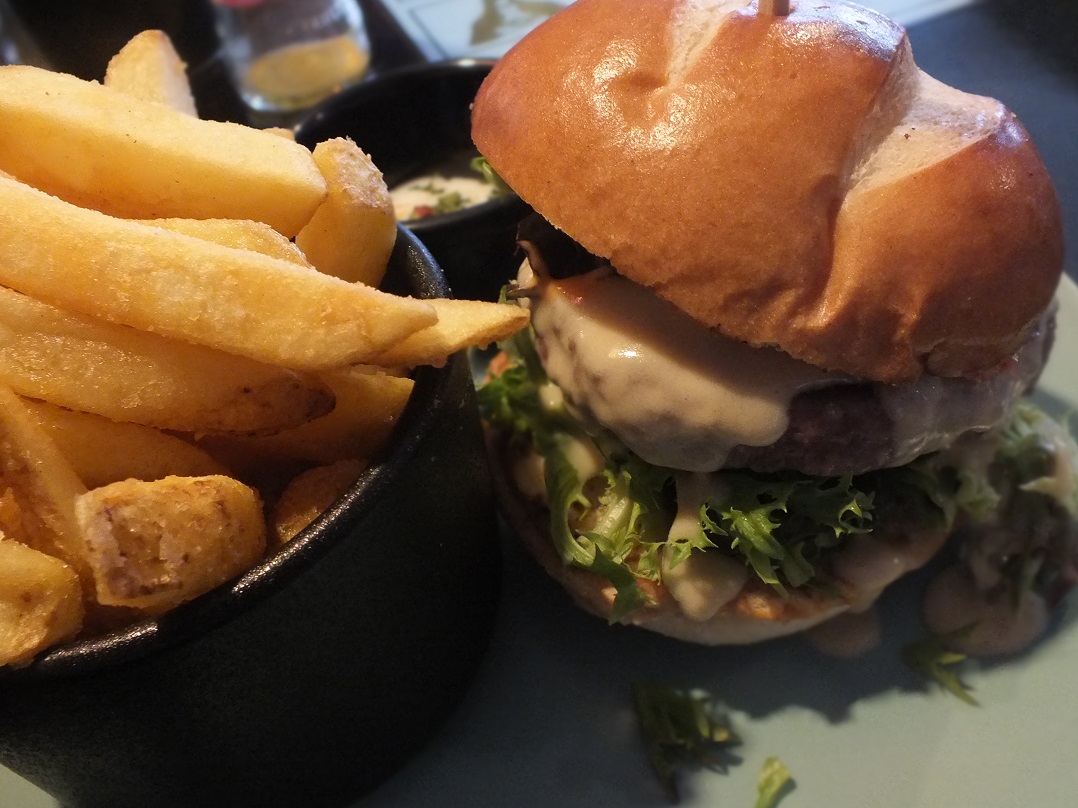DSCF2090.JPG