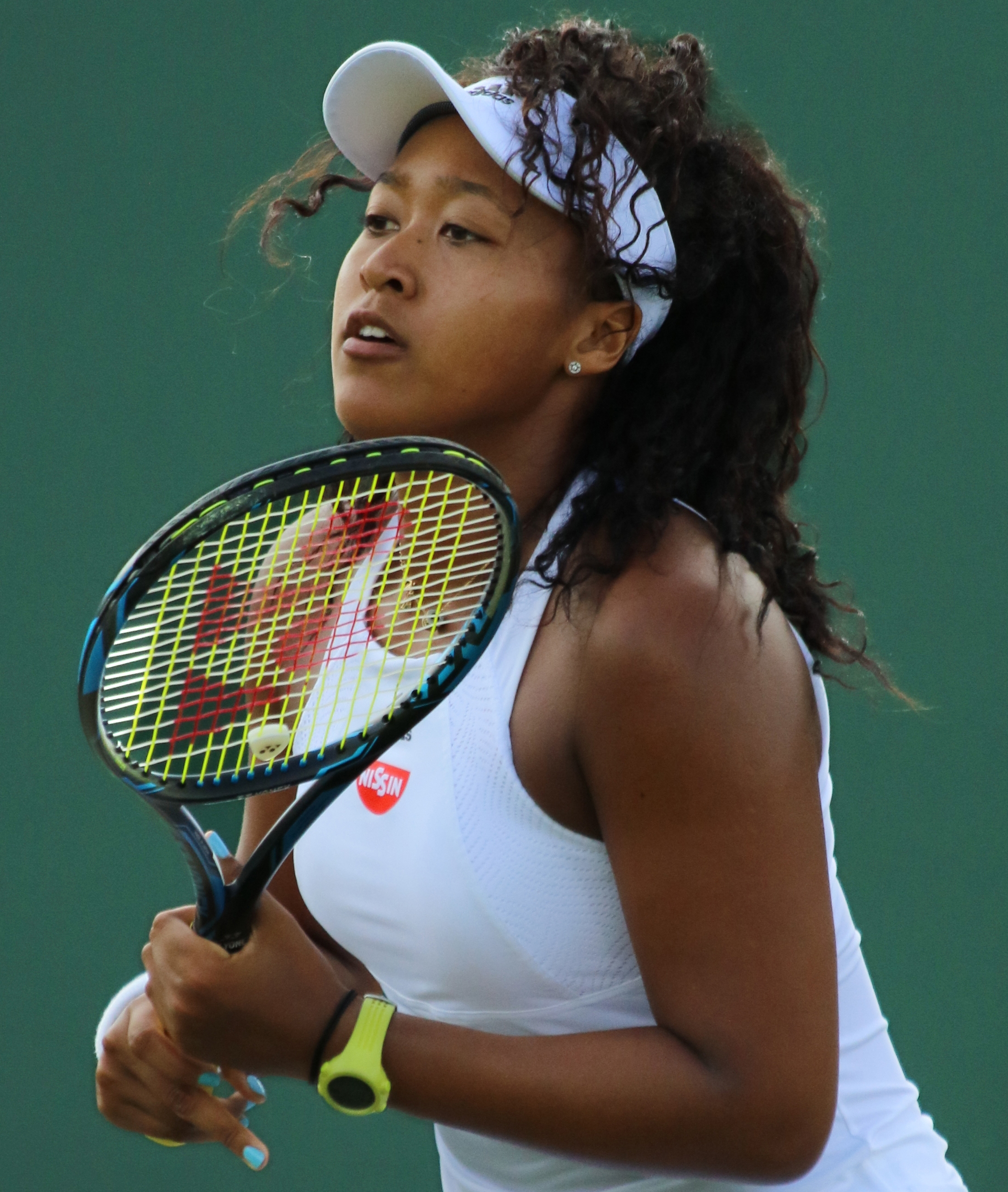 Naomi_Osaka,_Wimbledon_2017.jpg