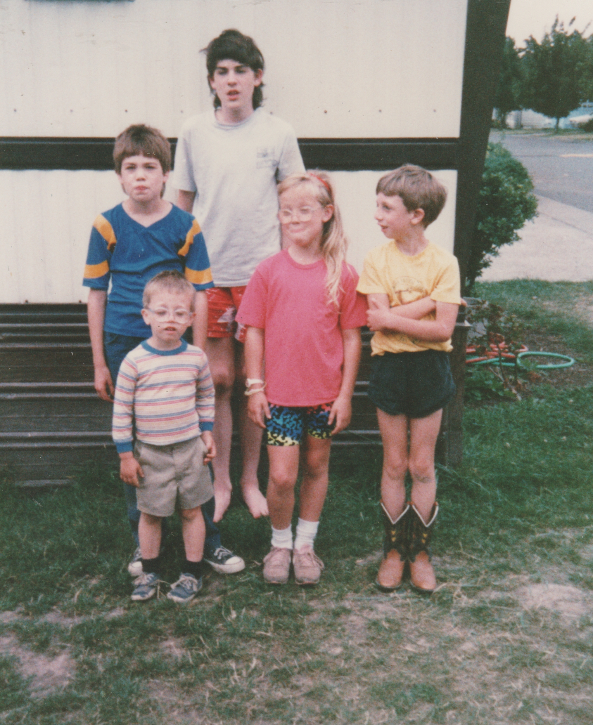 1987 maybe - Alan, Nathan, Joey, Katie, Rick.jpg