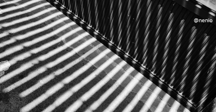shadows-012-bw.jpg