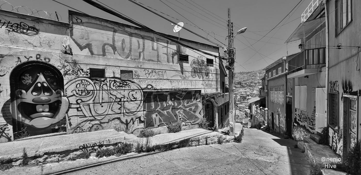 empty-street-001-bw.jpg