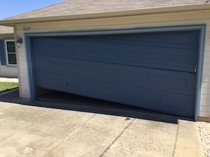 garagedoor.JPG