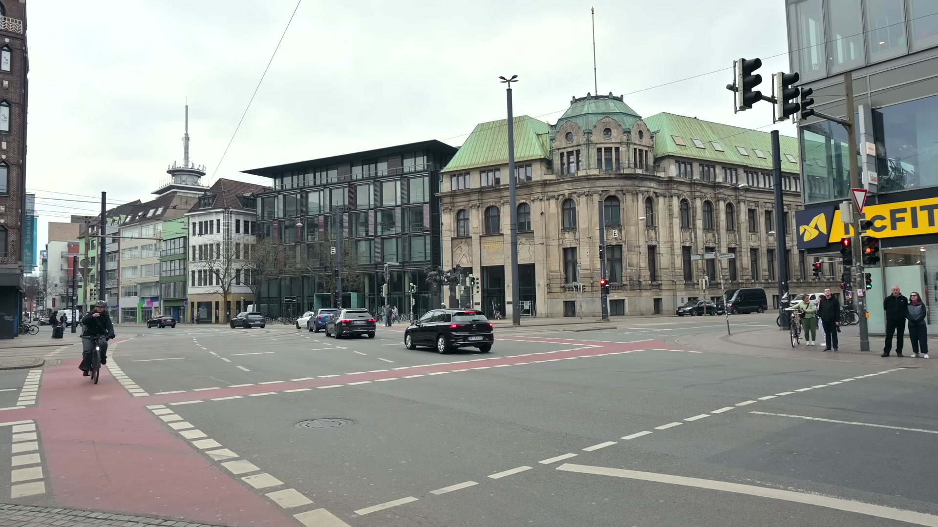 243.jpg