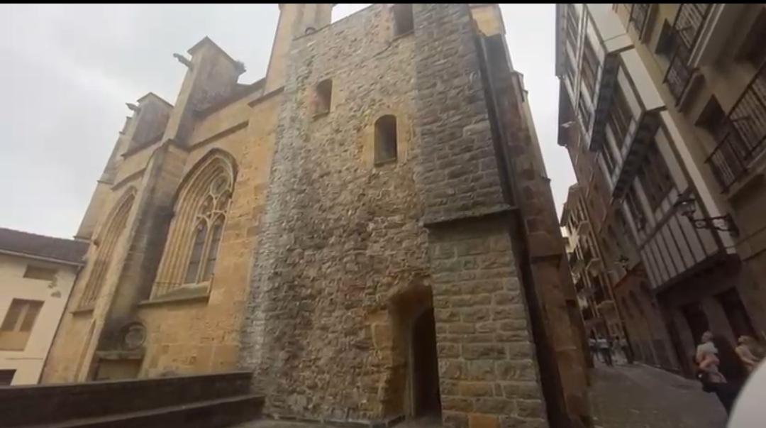 iglesia de San Salvador de Getaria.jpg
