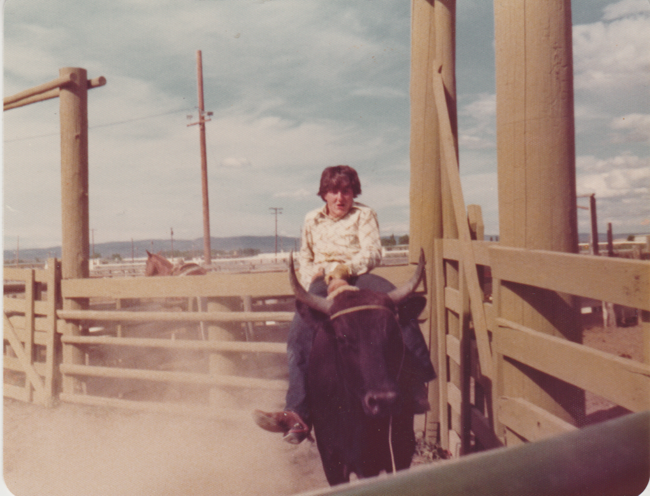 1975-07 - Rodeo in Burns, Oregon, from July of that year, 5pics-4.png