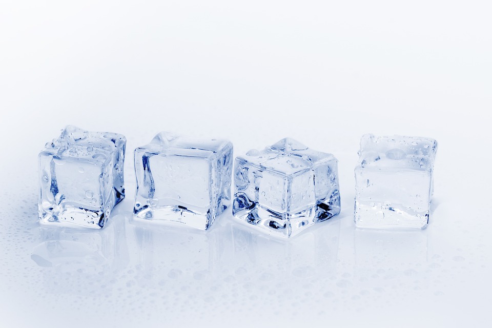 ice-cubes-3506781_960_720.jpg