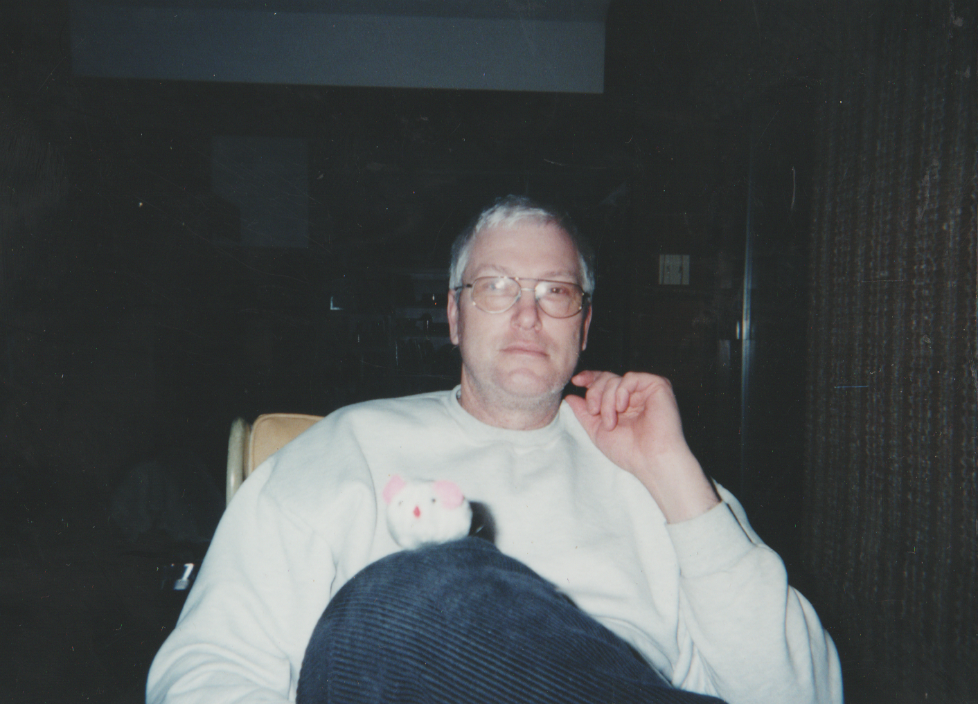 2004-12 - Jim Williams, mouse - Roseburg.png