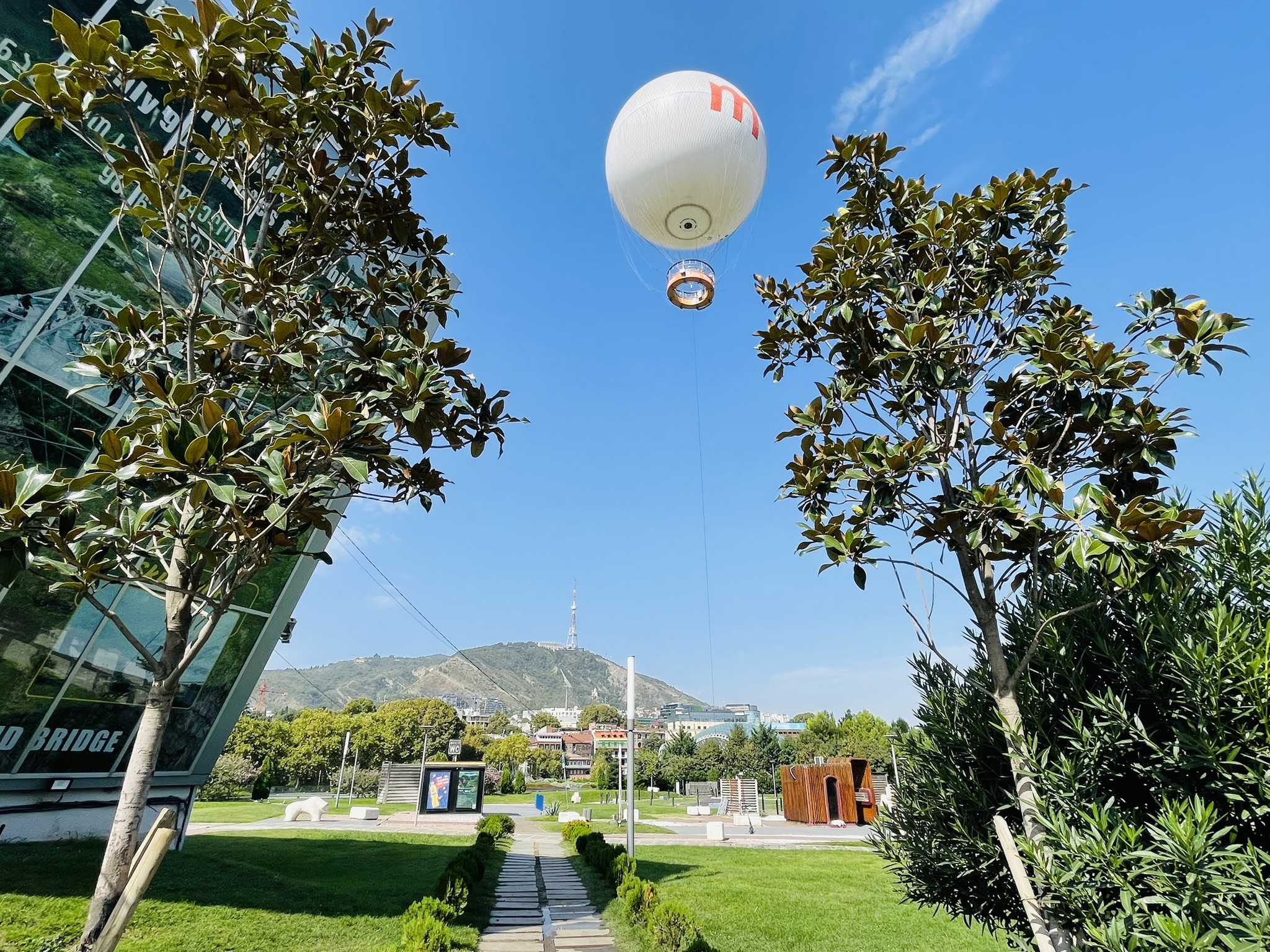 6. Tbilisi_RIke Park_Balloon.JPEG