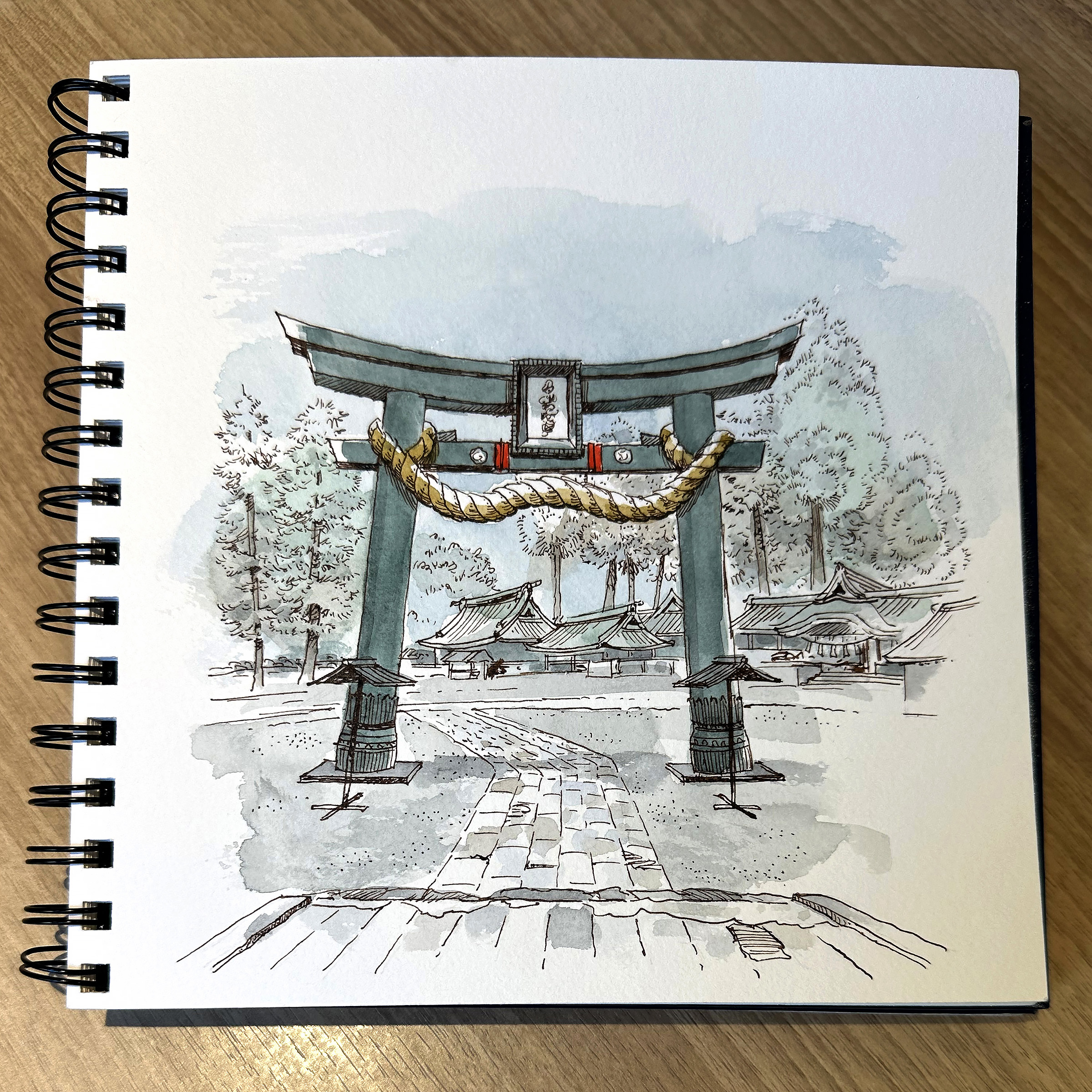 nikko-torii.jpg