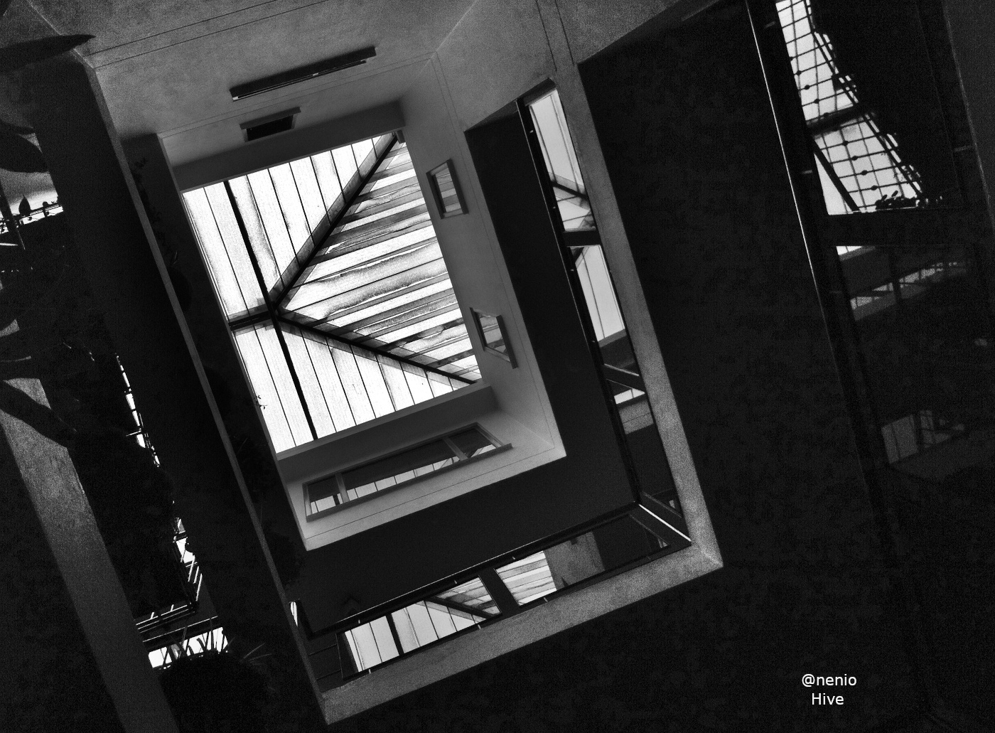 architectural-detail-001-bw.jpg