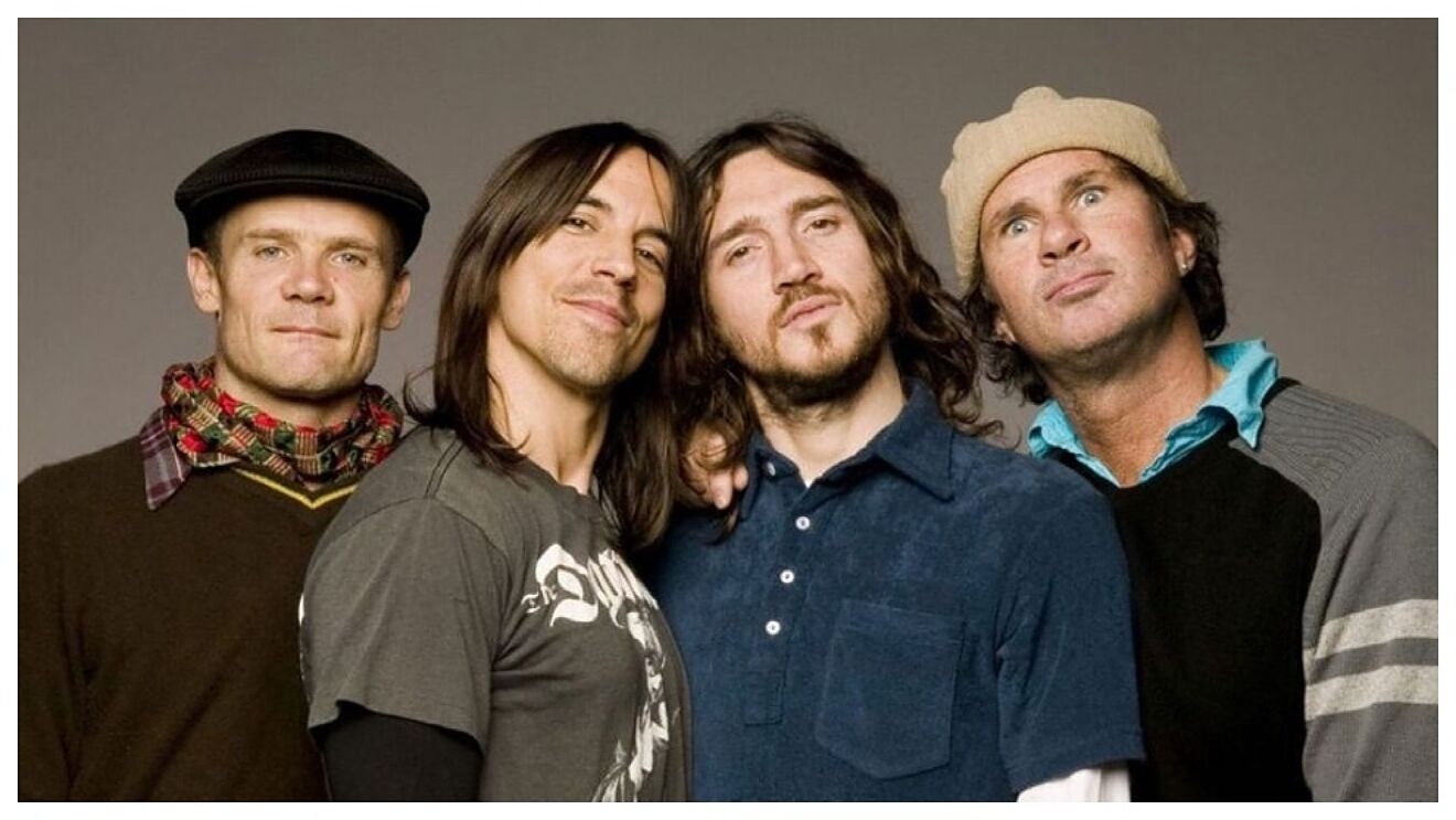 red hot chilli peppers 2.jpg