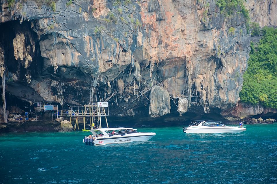 phi phi island thailand 4.jpg