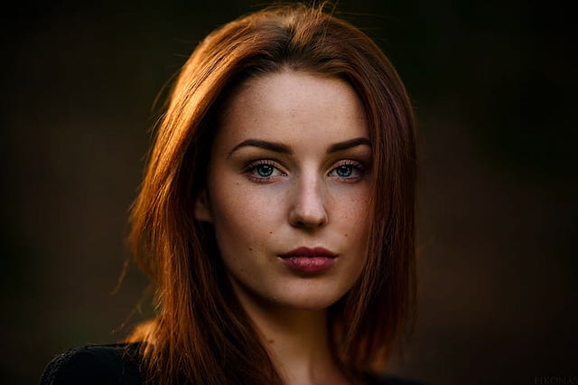 green-eyes-redhead-women-face-wallpaper-preview-1.jpg