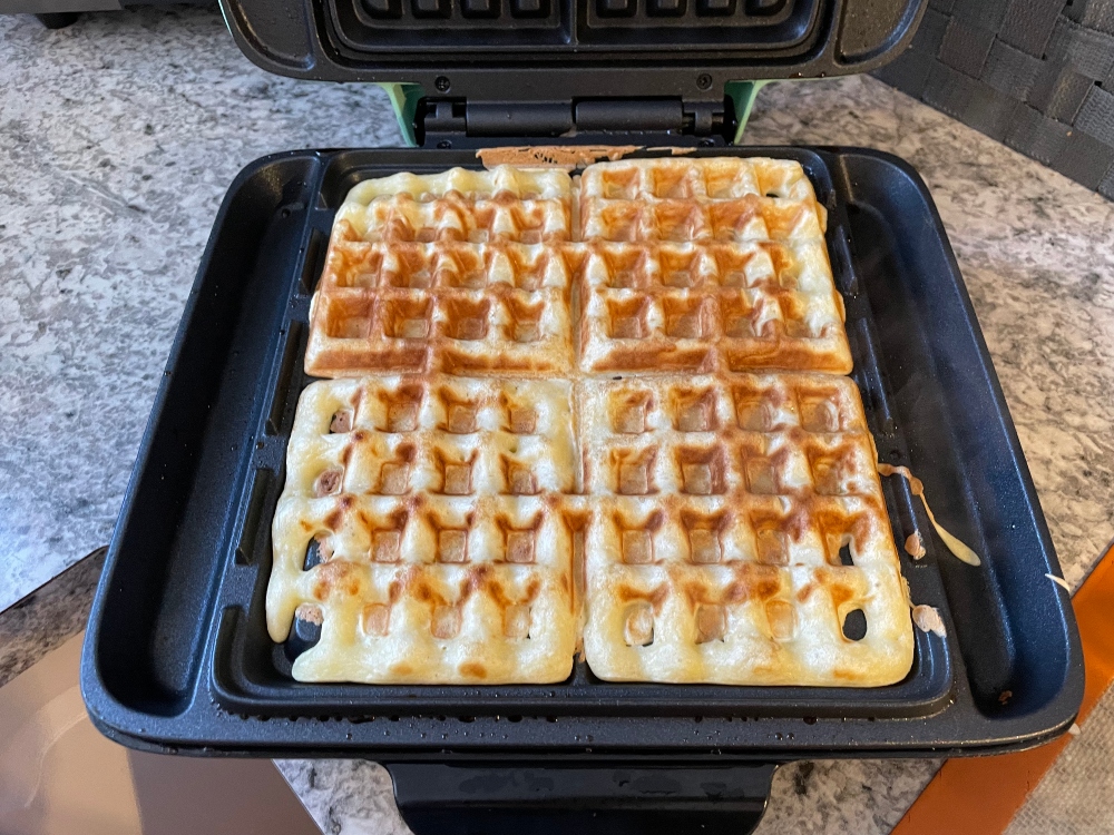 breakfast-waffles-.jpg