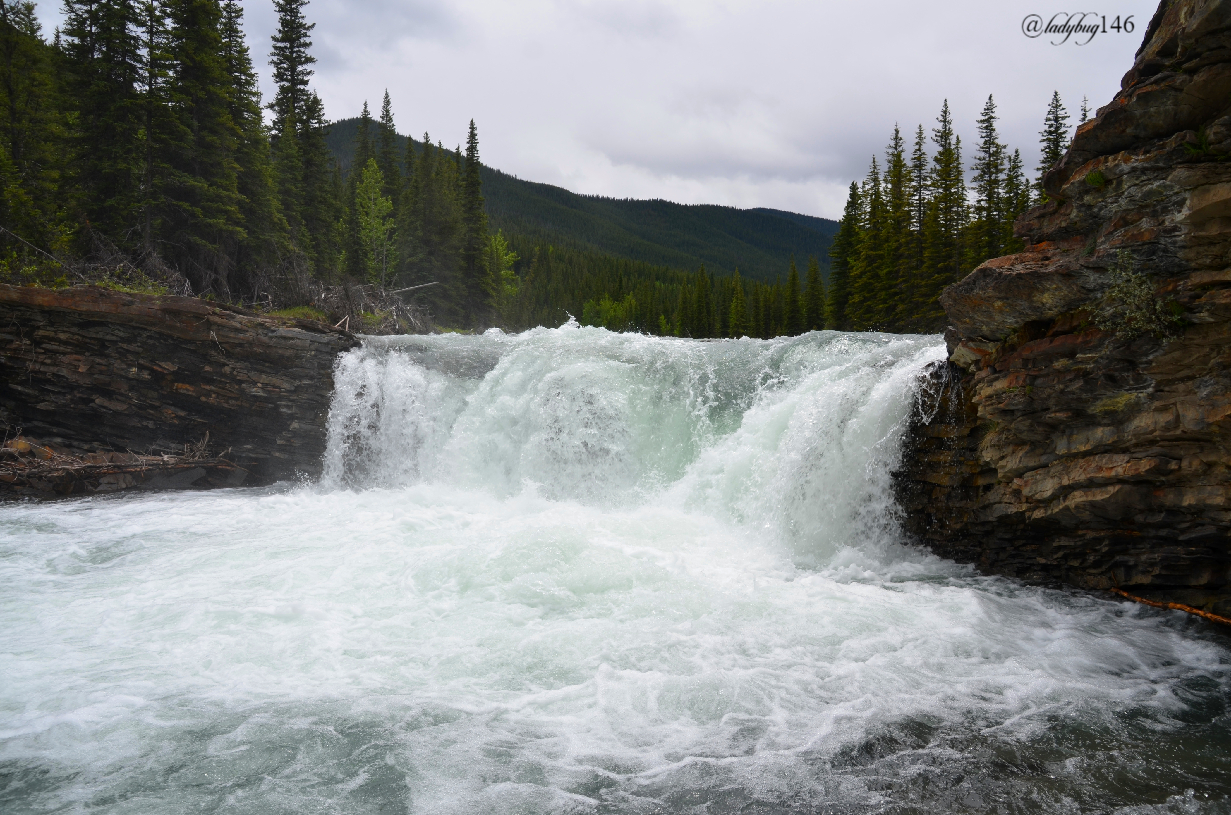 sheep river falls (1).jpg