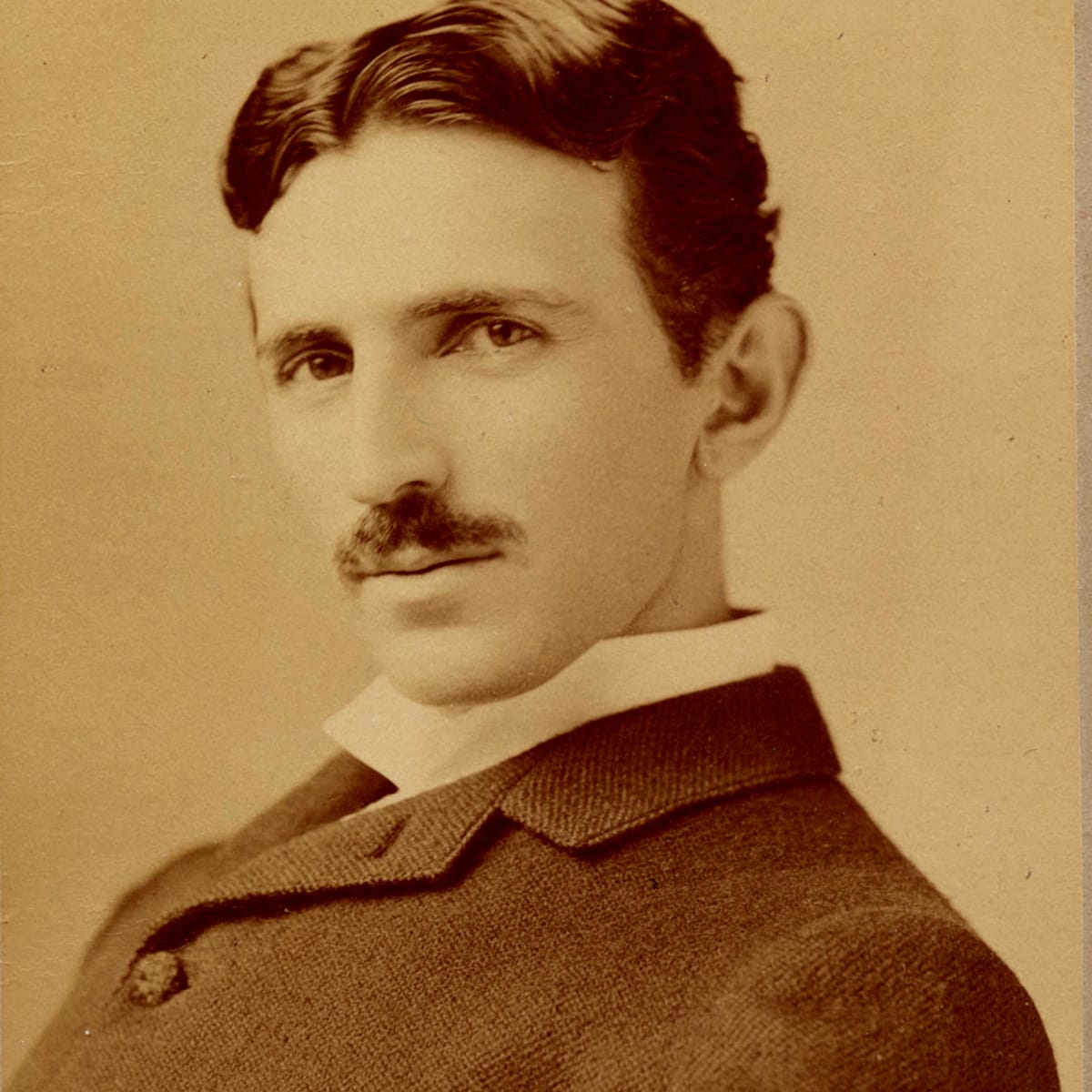 list-9-things-nikola-tesla-2.jpg