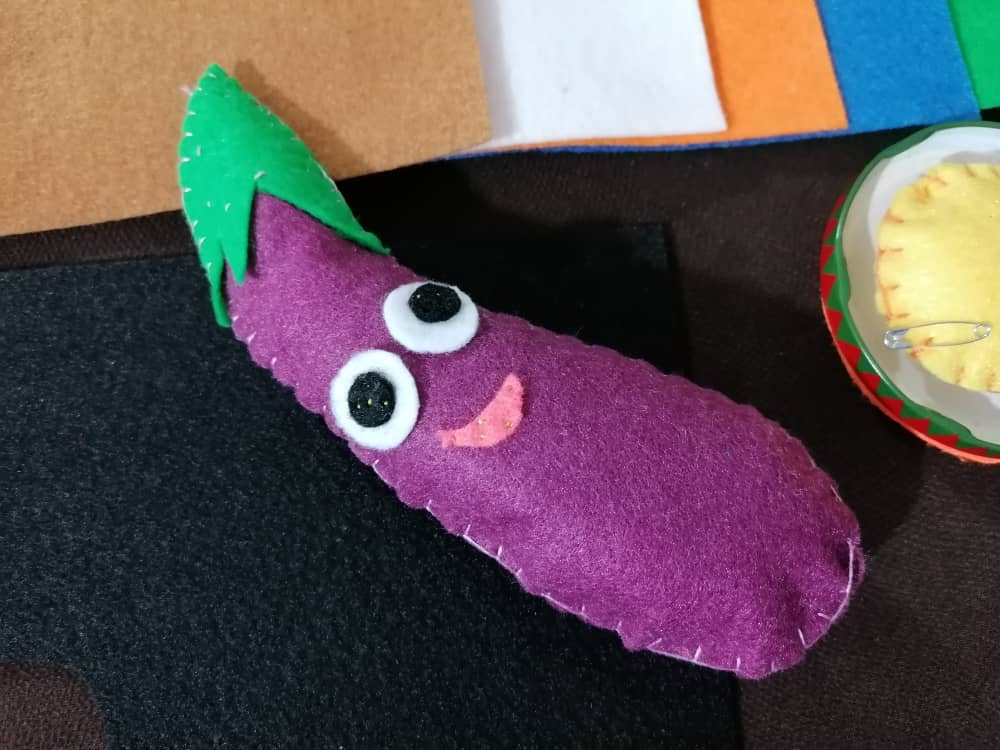 eggplant-diy-felt (19).jpeg