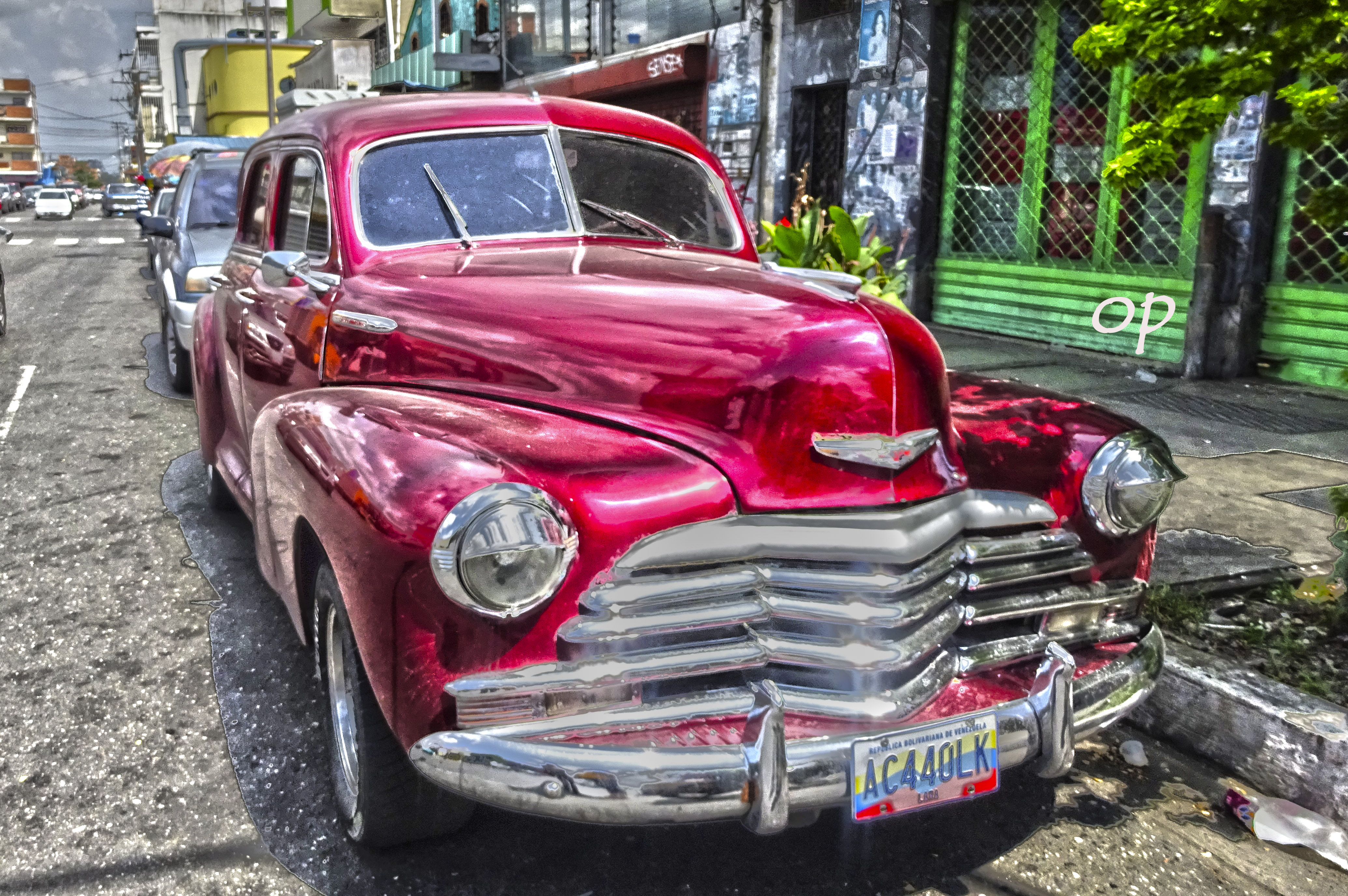 chevrolet fleetline sedan 1948 delantera.JPG