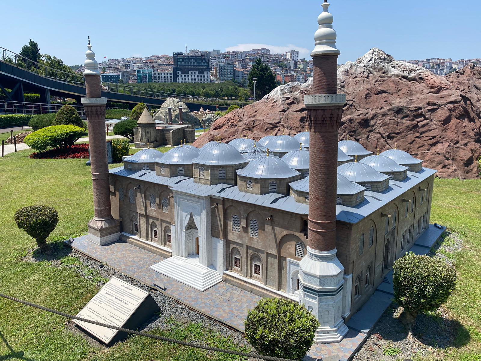 Bursa's Ulu Camii (Great Mosque).jpeg